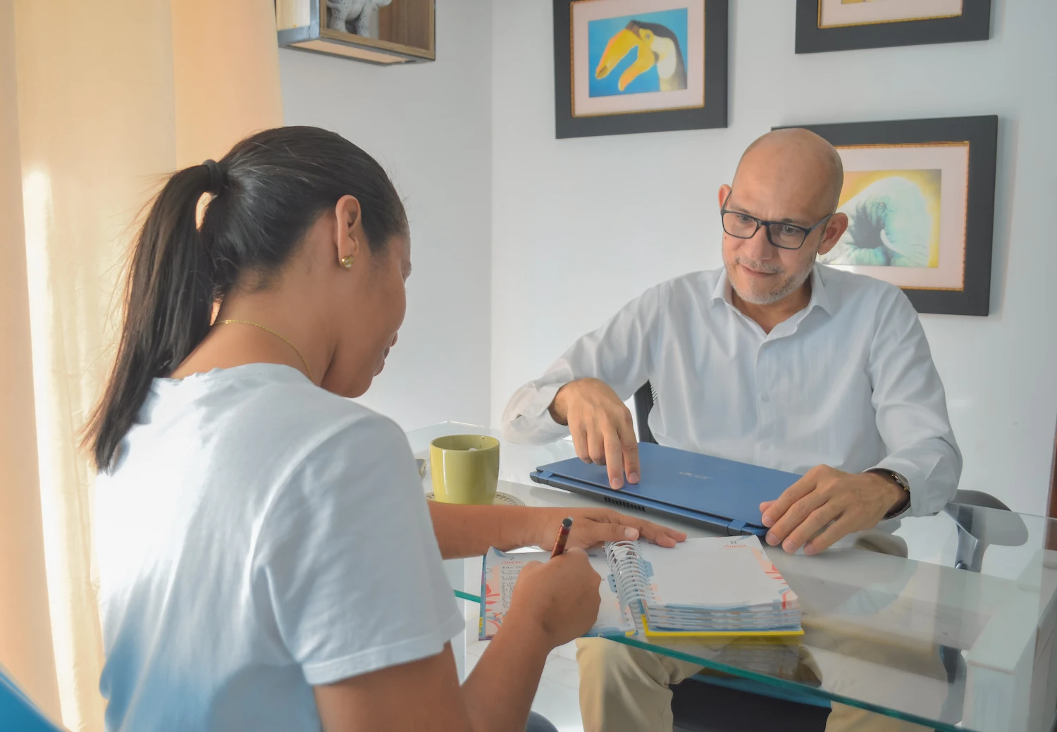 Asesoría Personalizada de Tesis